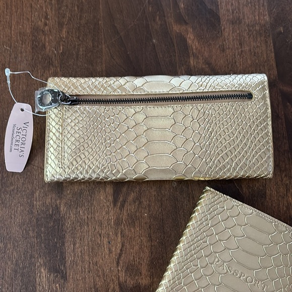 Gold Faux Snake Skin Wallet and Passport Holder - Picture 4 of 7